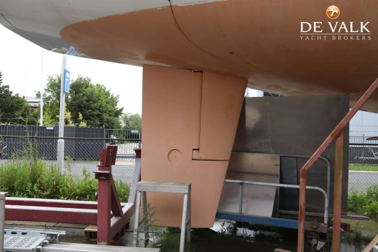 Trintella 82AD hull usado à venda