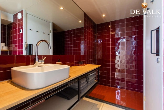 Qrooz Floating Appartment usata in vendita