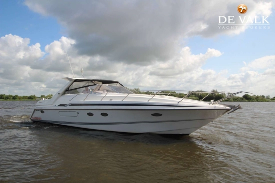 Sunseeker Camargue 46 usado à venda