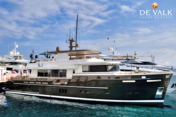 Van Der Valk Explorer 27 m usado à venda