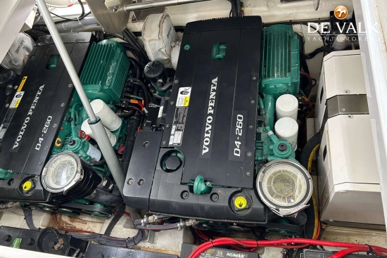 Galeon 335 HTS usado à venda