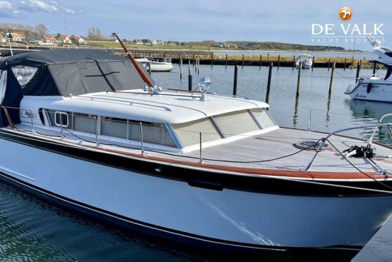 Chris Craft Roamer Express Deluxe preowned for sale