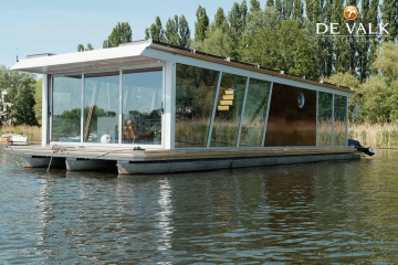 Custom Built Houseboat luxe motor usata in vendita
