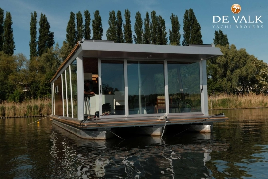Custom Built Houseboat luxe motor usata in vendita
