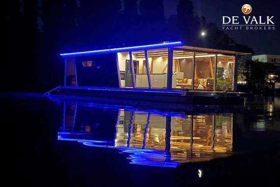 Custom Built Houseboat luxe motor usata in vendita