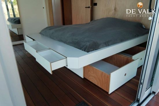 Custom Built Houseboat luxe motor usata in vendita