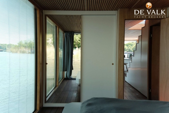 Custom Built Houseboat luxe motor usata in vendita