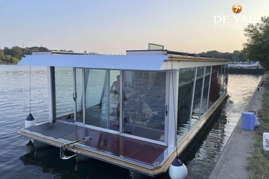 Custom Built Houseboat luxe motor usata in vendita