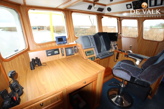 Explorer Motor Yacht usado à venda
