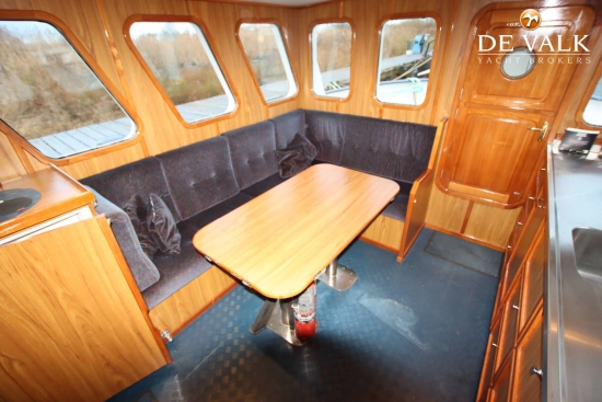 Explorer Motor Yacht usado à venda