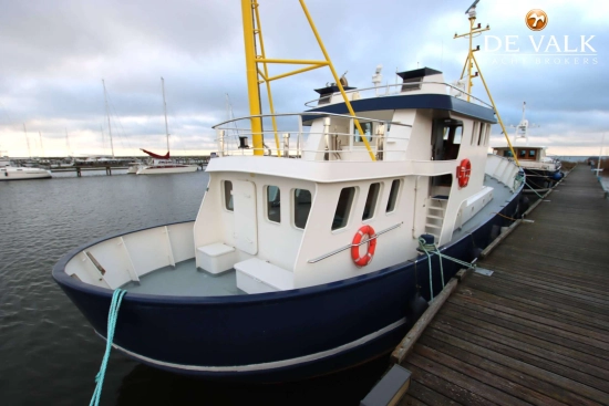 Explorer Motor Yacht usado à venda