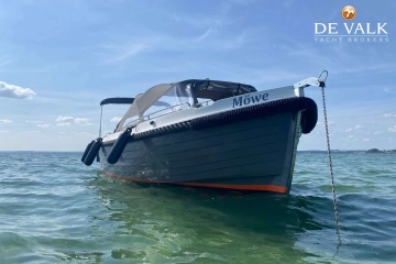 Interboat Intender 820 usado à venda
