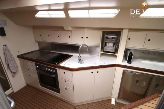 Simonis Voogd 63 with lift keel de segunda mano en venta