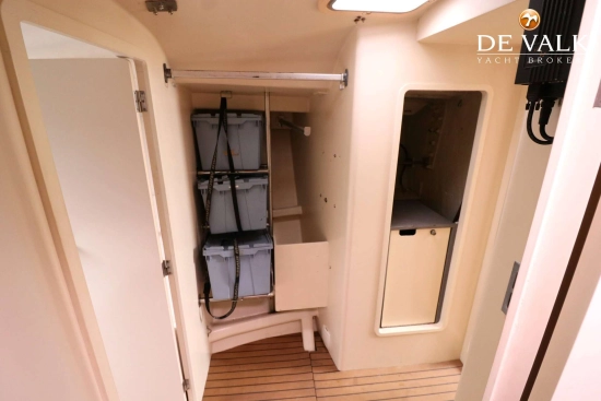Simonis Voogd 63 with lift keel de segunda mano en venta