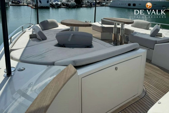 Monte Carlo Yachts MCY 70 usado à venda