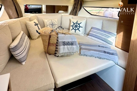 Jeanneau Cap Camarat 10.50 WA de segunda mano en venta