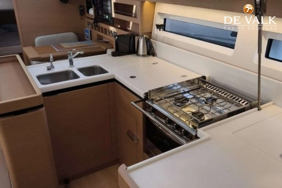 Jeanneau Sun Odyssey 490 usado à venda