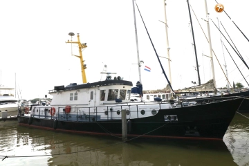 Ex Research Vessel M.Y. usata in vendita