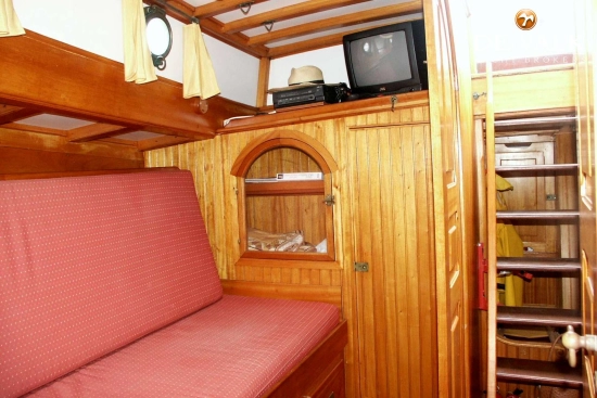 Schooner Sitting Bull 19.80 usado à venda