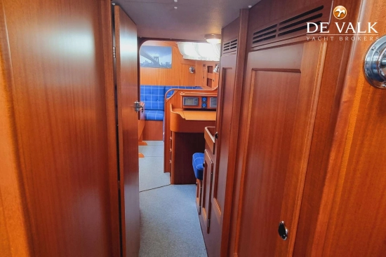 Hallberg Rassy 37 usata in vendita