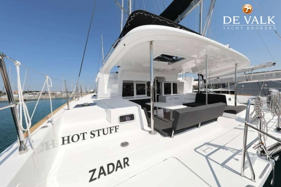 Lagoon 450 Flybridge usado à venda