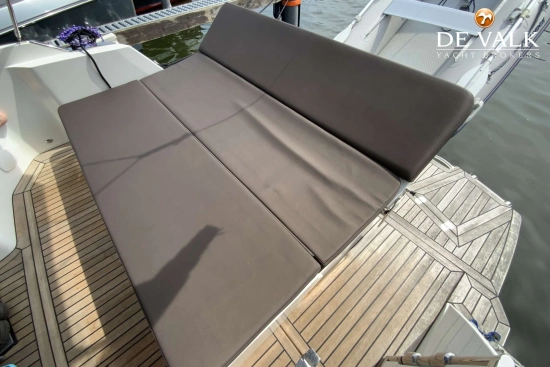 Galeon 300 Fly usado à venda