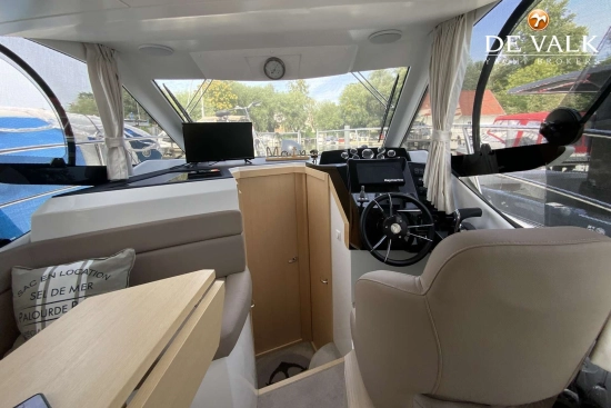 Galeon 300 Fly usado à venda