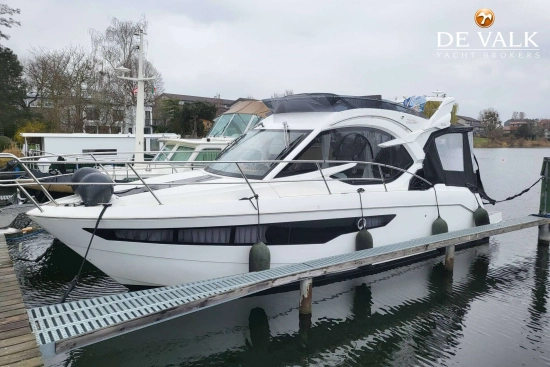 Galeon 300 Fly usado à venda