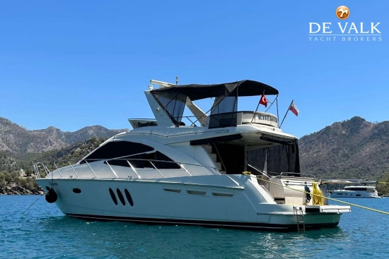Sealine T50 usado à venda