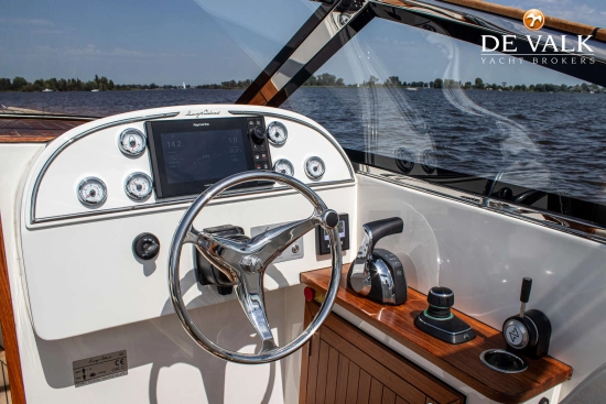 Long Island 33 Runabout usata in vendita