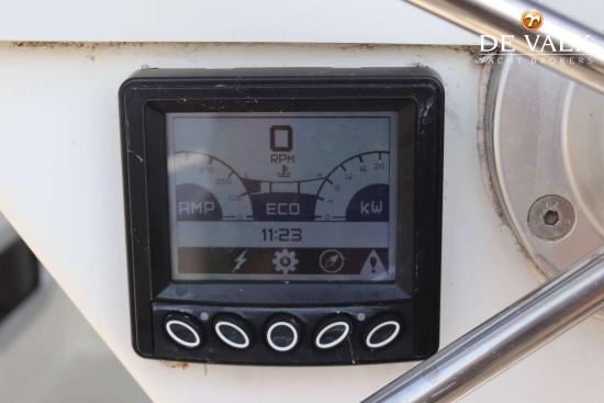 Beneteau Oceanis 411 Electric usata in vendita