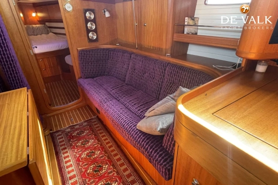 Arcona 430 usado à venda
