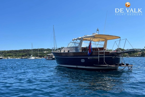 Apreamare 12 Semi cabinato usado à venda