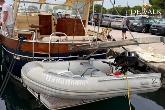 Apreamare 12 Semi cabinato usado à venda