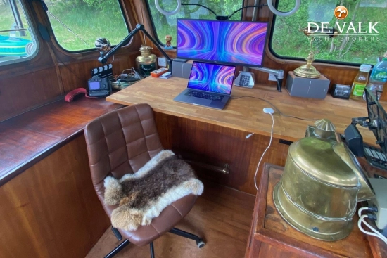 Luxe motor Tjalk 23 m usado à venda