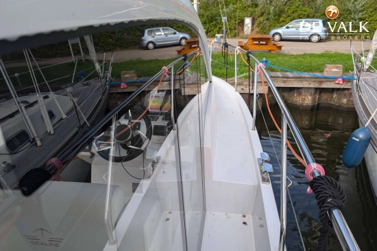 Sealine C330 usado à venda