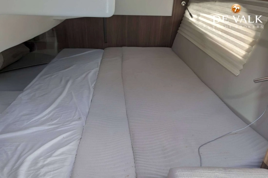 Sealine C330 usado à venda