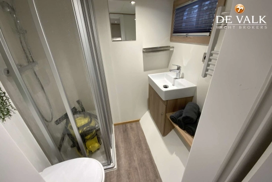 Luxe motor 22 m usata in vendita