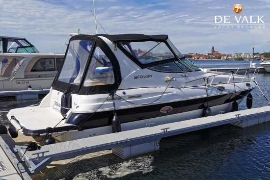Cruisers Yachts 3075 Rogue usado à venda