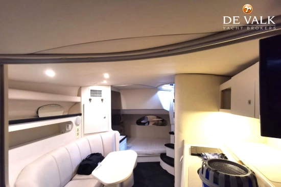 Cruisers Yachts 3075 Rogue usado à venda