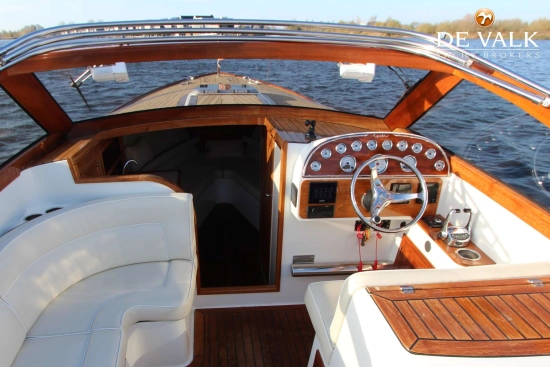 Long Island 33 Runabout usado à venda