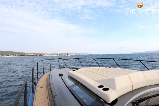 Sunseeker Predator 56 usado à venda