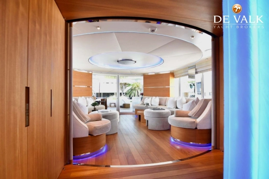 Heesen 42 m usado à venda