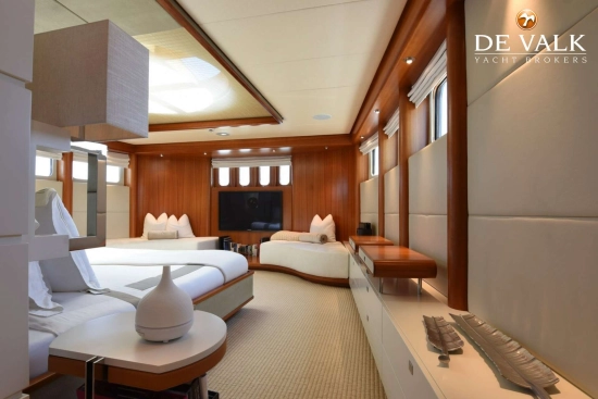 Heesen 42 m usado à venda