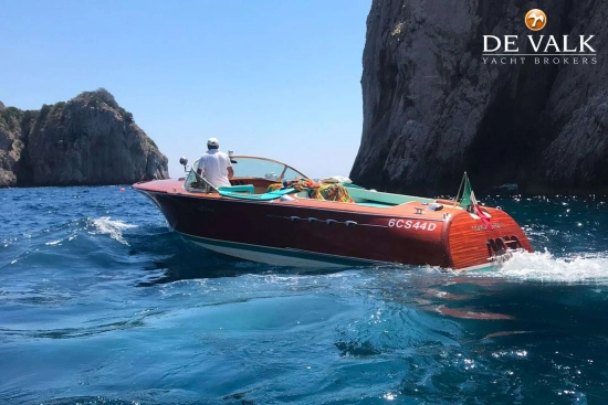 Riva Aquarama usata in vendita