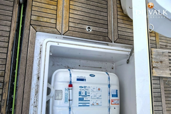 Elan Marine E6 usado à venda