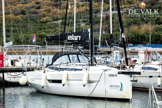Elan Marine E6 usado à venda
