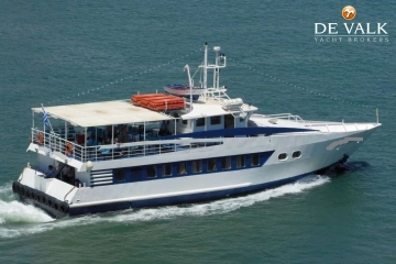 Day Passengers Ship 25 m usado à venda
