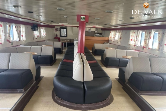 Day Passengers Ship 25 m usado à venda