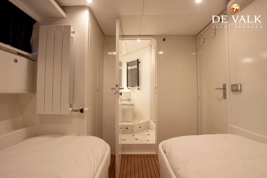 Van Der Valk Explorer 25 m usata in vendita